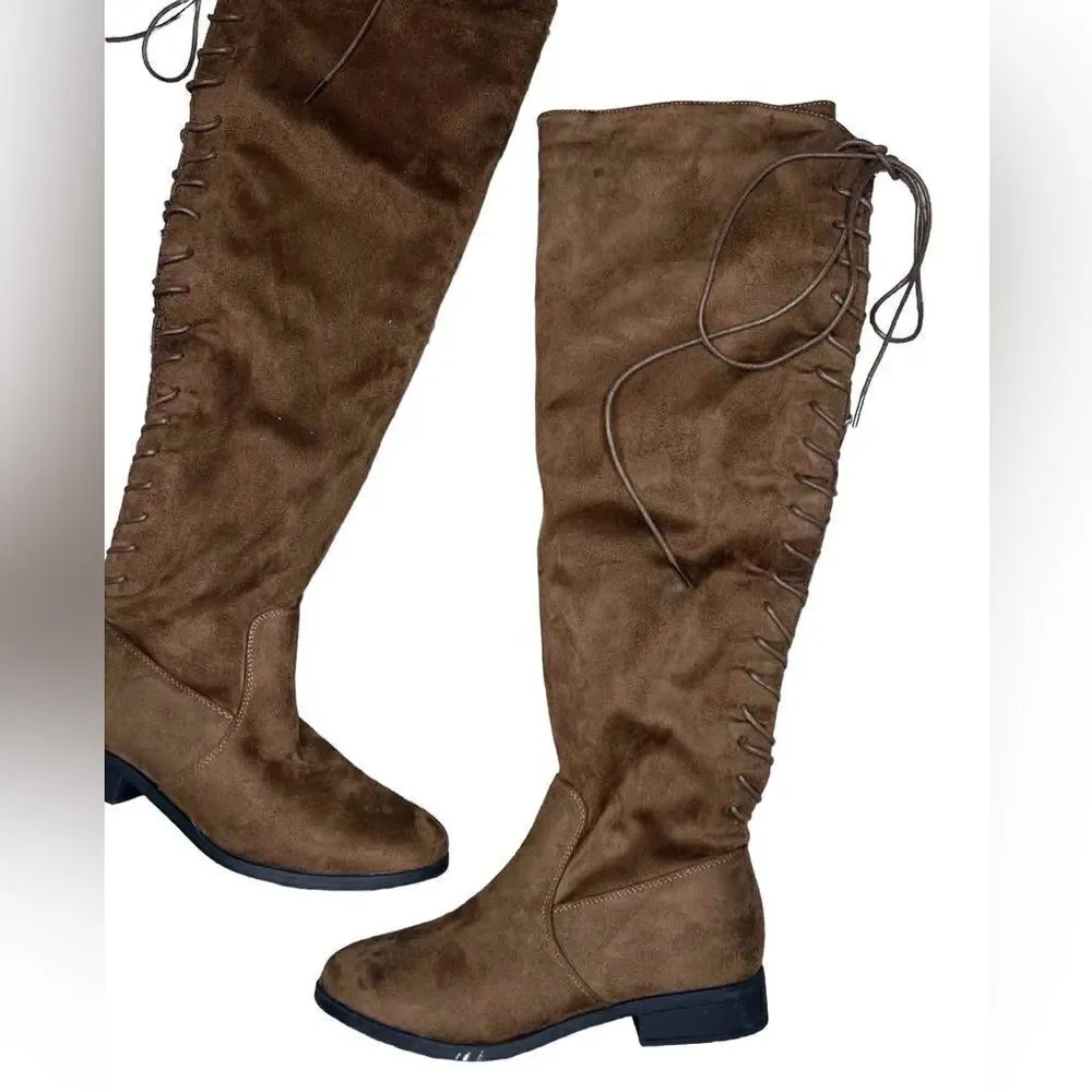 NWOT French Connection jasper over the knee lace up suede boot size 7.5